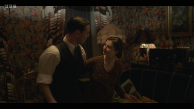 Life_After_Life_S01E03_mkv8037.jpg