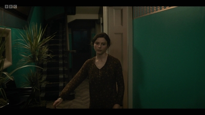 Life_After_Life_S01E03_mkv8070.jpg