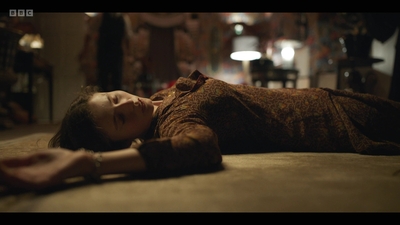Life_After_Life_S01E03_mkv8100.jpg