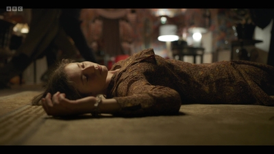 Life_After_Life_S01E03_mkv8107.jpg