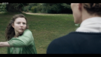 Life_After_Life_S01E03_mkv8205.jpg