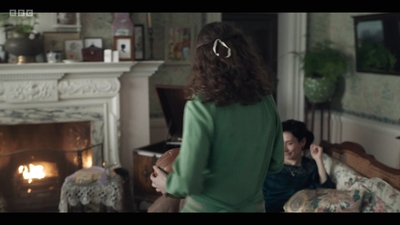 Life_After_Life_S01E03_mkv8243.jpg