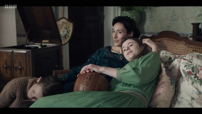 Life_After_Life_S01E03_mkv8246.jpg