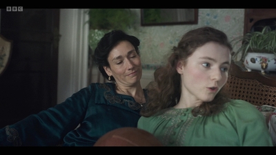 Life_After_Life_S01E03_mkv8251.jpg