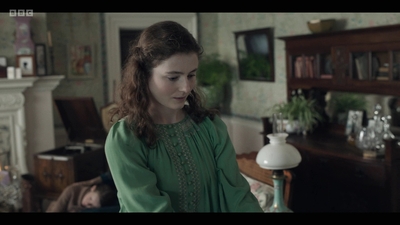 Life_After_Life_S01E03_mkv8256.jpg