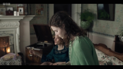 Life_After_Life_S01E03_mkv8275.jpg