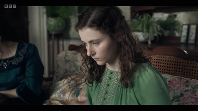 Life_After_Life_S01E03_mkv8278.jpg