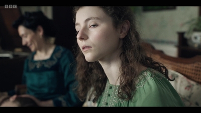 Life_After_Life_S01E03_mkv8312.jpg