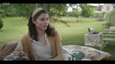 Life_After_Life_S01E03_mkv8447.jpg