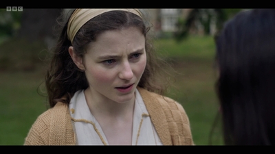 Life_After_Life_S01E03_mkv8514.jpg