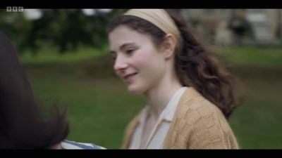 Life_After_Life_S01E03_mkv8521.jpg