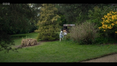 Life_After_Life_S01E03_mkv8536.jpg