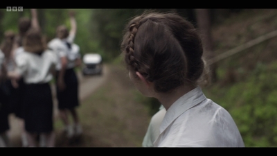 Life_After_Life_S01E03_mkv8578.jpg