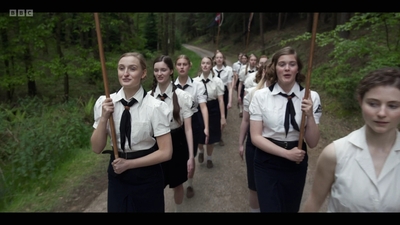 Life_After_Life_S01E03_mkv8597.jpg