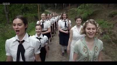 Life_After_Life_S01E03_mkv8601.jpg