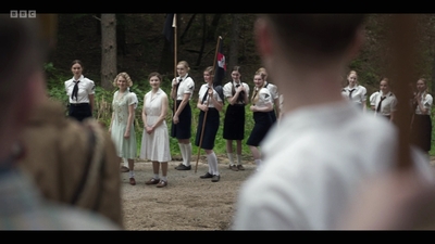 Life_After_Life_S01E03_mkv8638.jpg