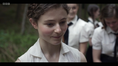 Life_After_Life_S01E03_mkv8682.jpg