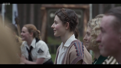 Life_After_Life_S01E03_mkv8695.jpg