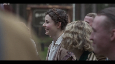Life_After_Life_S01E03_mkv8698.jpg
