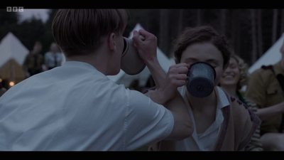 Life_After_Life_S01E03_mkv8741.jpg