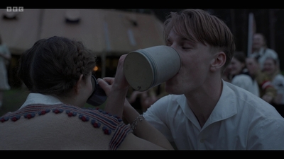 Life_After_Life_S01E03_mkv8742.jpg