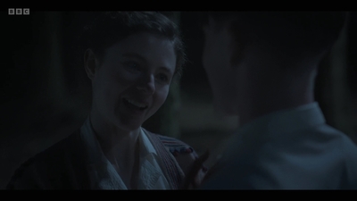 Life_After_Life_S01E03_mkv8949.jpg