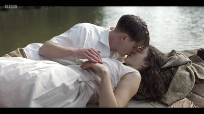 Life_After_Life_S01E03_mkv9057.jpg