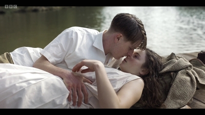 Life_After_Life_S01E03_mkv9063.jpg