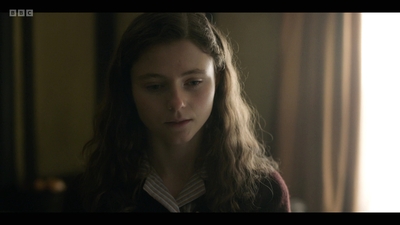 Life_After_Life_S01E03_mkv9143.jpg