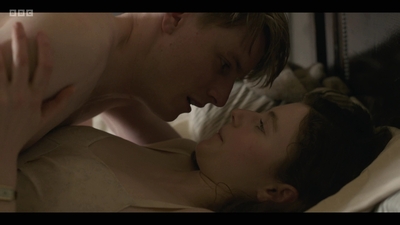 Life_After_Life_S01E03_mkv9203.jpg