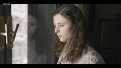 Life_After_Life_S01E03_mkv9277.jpg