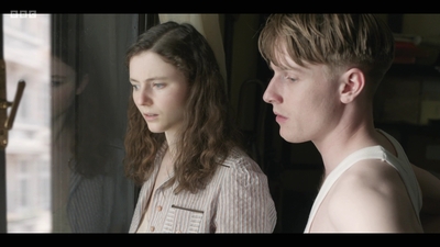 Life_After_Life_S01E03_mkv9292.jpg