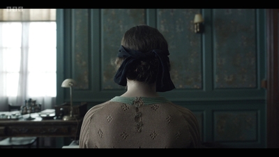 Life_After_Life_S01E03_mkv9333.jpg