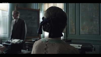 Life_After_Life_S01E03_mkv9338.jpg