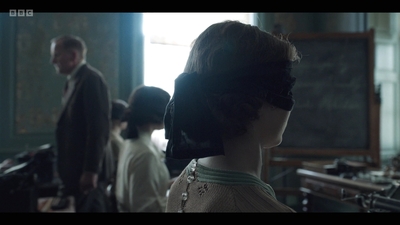 Life_After_Life_S01E03_mkv9342.jpg
