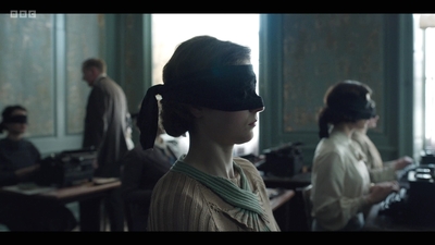 Life_After_Life_S01E03_mkv9347.jpg