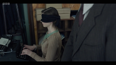 Life_After_Life_S01E03_mkv9367.jpg