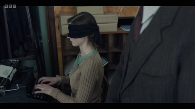 Life_After_Life_S01E03_mkv9370.jpg