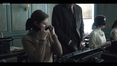 Life_After_Life_S01E03_mkv9377.jpg