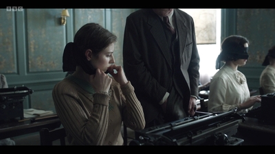 Life_After_Life_S01E03_mkv9378.jpg