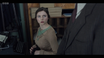 Life_After_Life_S01E03_mkv9382.jpg