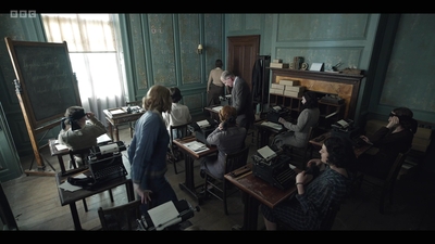Life_After_Life_S01E03_mkv9392.jpg