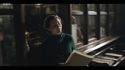 Life_After_Life_S01E03_mkv9420.jpg