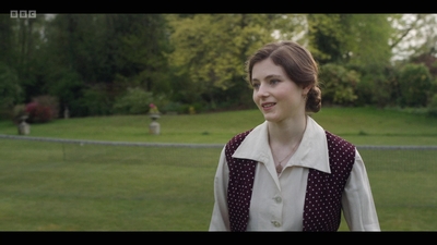 Life_After_Life_S01E03_mkv9458.jpg