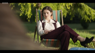 Life_After_Life_S01E03_mkv9505.jpg