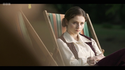 Life_After_Life_S01E03_mkv9517.jpg