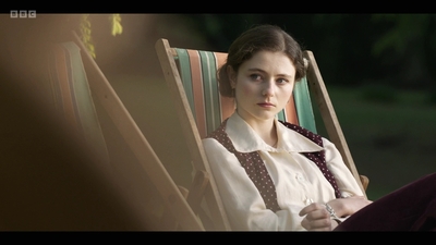 Life_After_Life_S01E03_mkv9533.jpg