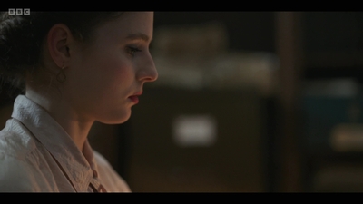 Life_After_Life_S01E03_mkv9572.jpg