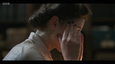 Life_After_Life_S01E03_mkv9576.jpg
