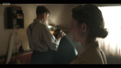 Life_After_Life_S01E03_mkv9677.jpg